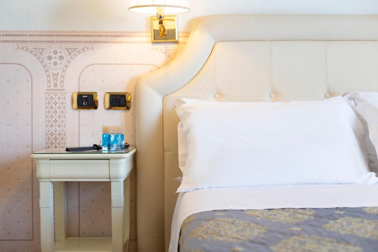 Hotel Baia Imperiale ريميني المظهر الخارجي الصورة