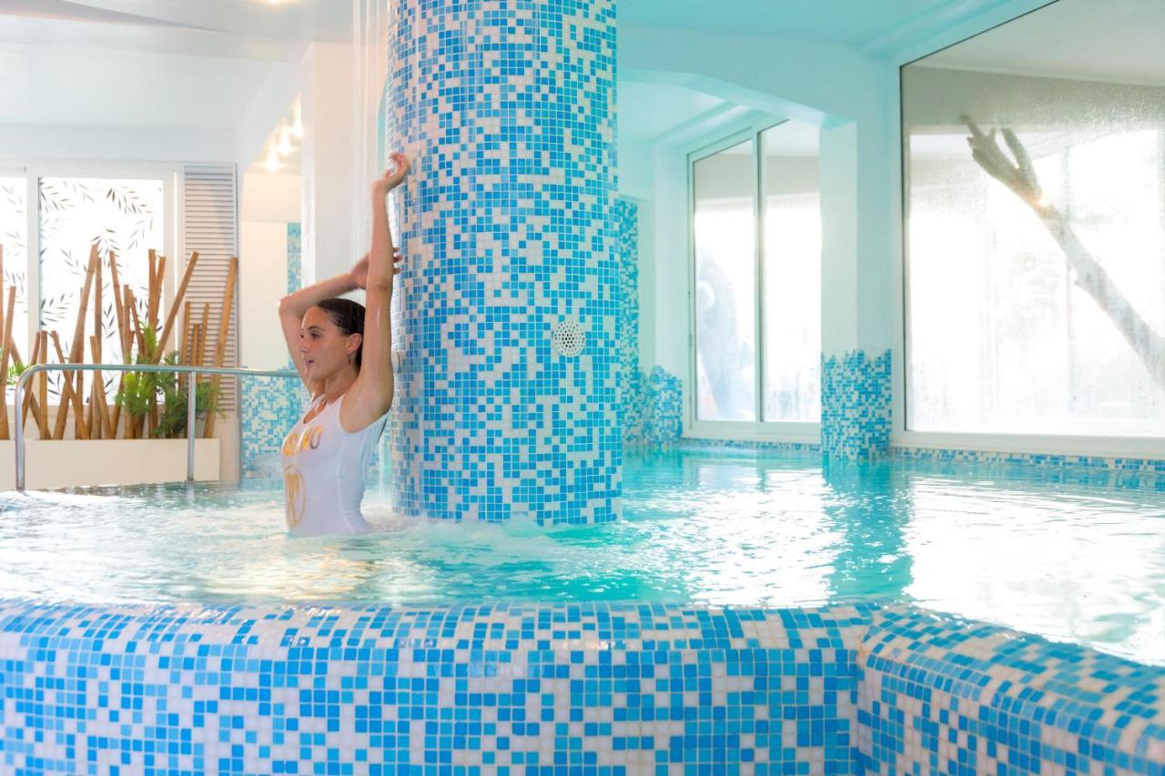 Hotel Baia Imperiale ريميني المظهر الخارجي الصورة