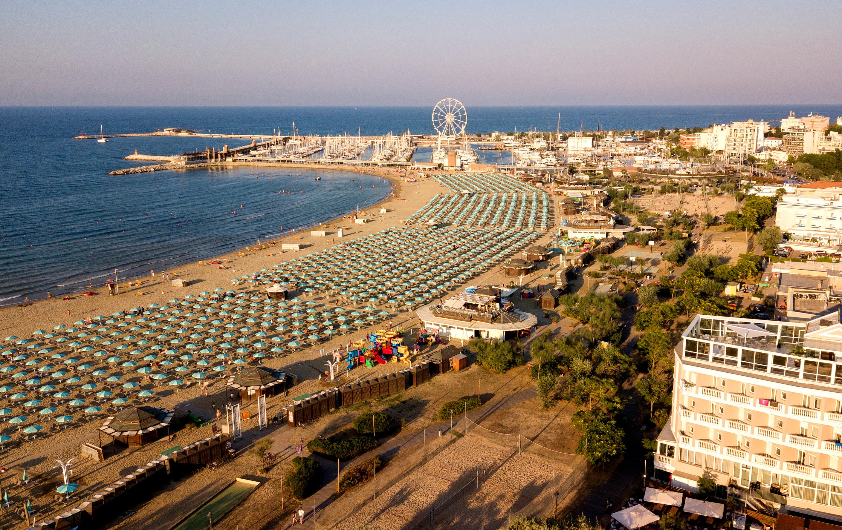 Hotel Baia Imperiale ريميني المظهر الخارجي الصورة
